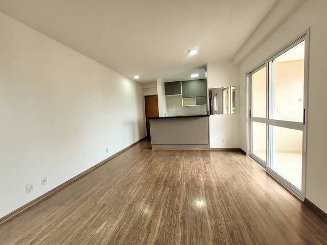 Apartamento para Venda em São José dos Campos - 4