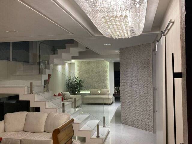 #18 - Casa para Venda em São José dos Campos - SP - 2