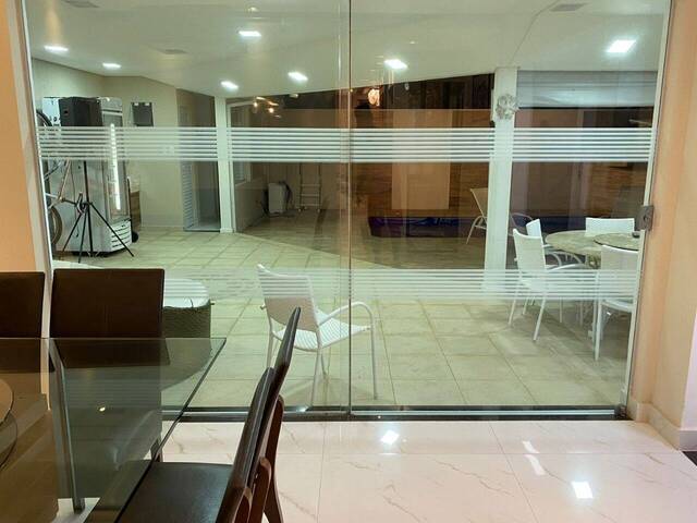 Casa para Venda em São José dos Campos - 5