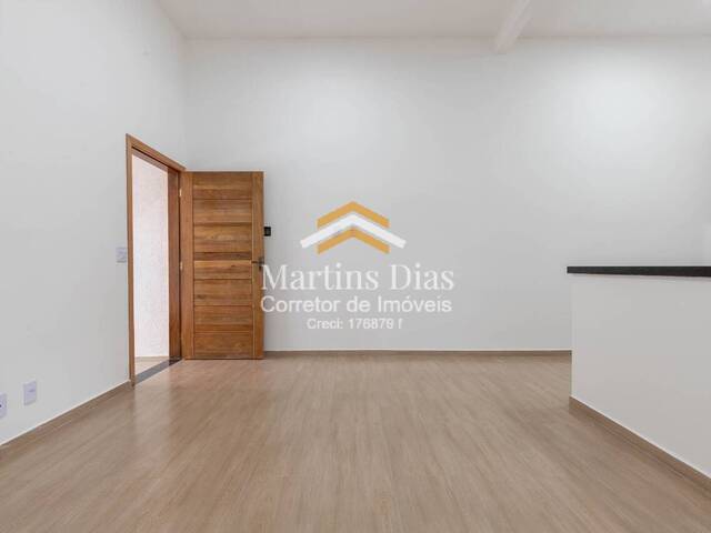 #27 - Casa para Venda em São José dos Campos - SP - 2