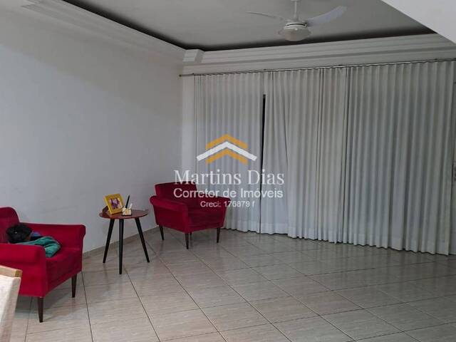 #91 - Casa para Venda em Jacareí - SP - 2