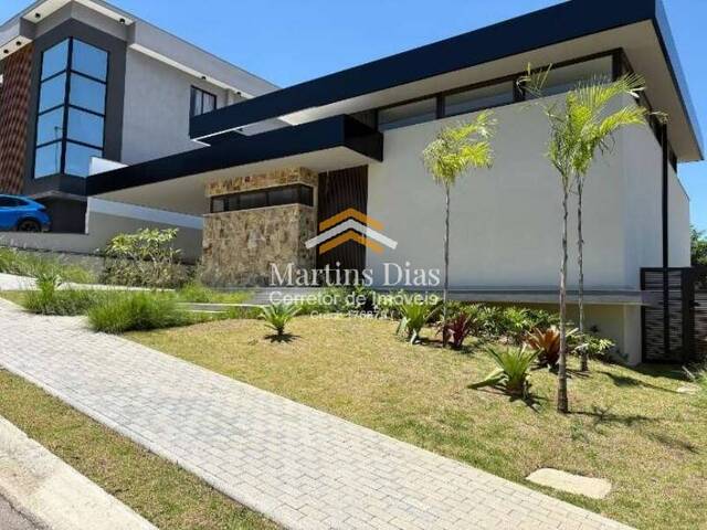 #748 - Casa para Venda em São José dos Campos - SP - 1