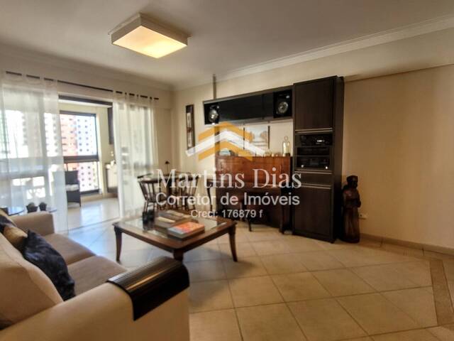 Apartamento para Venda em São José dos Campos - 2