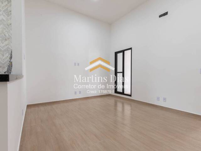 Casa para Venda em São José dos Campos - 5